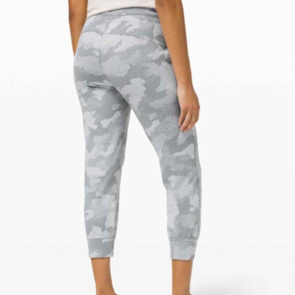 Lululemon Ready to Rulu Jogger Crop Heritage Speckle Camo Jacquard size 6